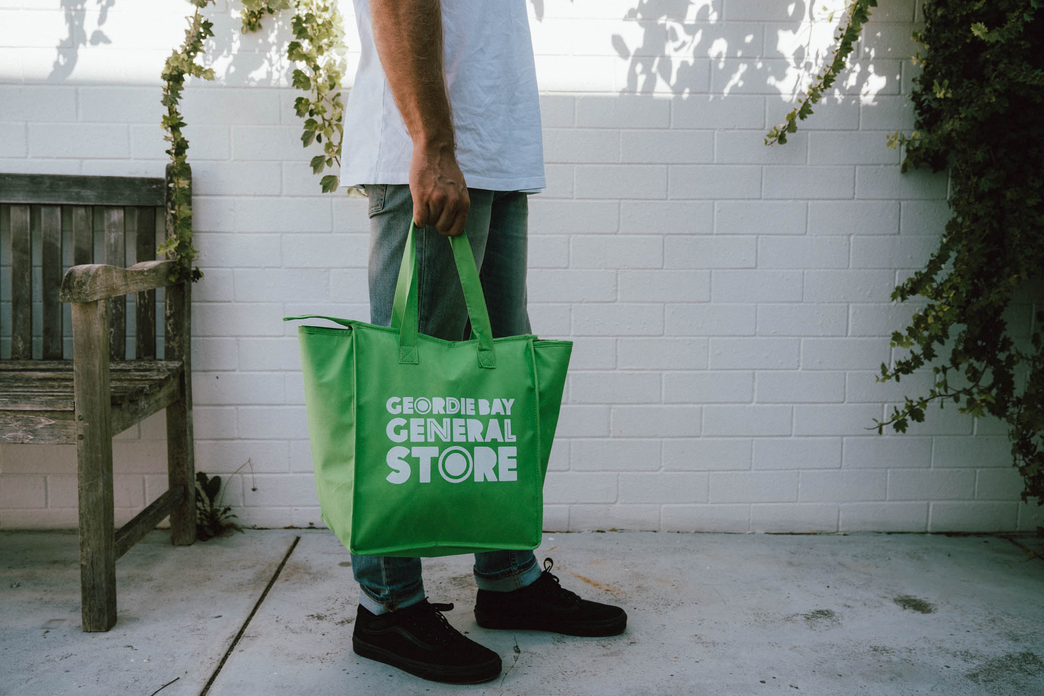 Premium insulated cooler bag - Georgie Bay General Store
